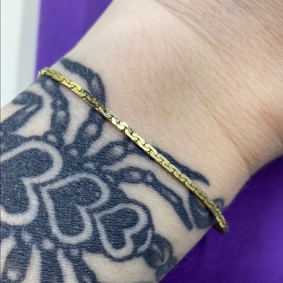 💛 Vintage Gold Plated Chain Bracelet - Picture 2 of 3